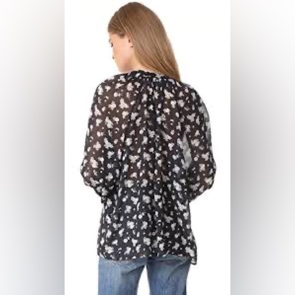Vince Calico Floral Print Silk Blouse In Coastal Blue - Picture 6 of 16